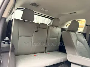 Toyota Highlander XLE 2021 White