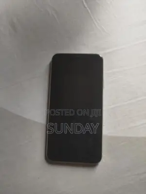 Apple iPhone 11 Pro Max 64 GB White