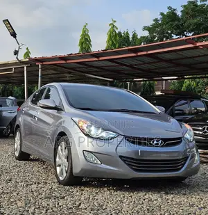 Hyundai Elantra 2012 Gray