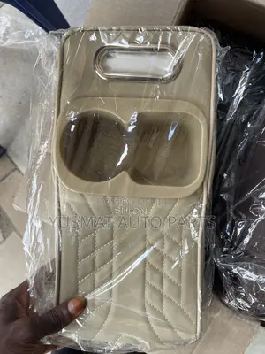 Hand Rest for Cars