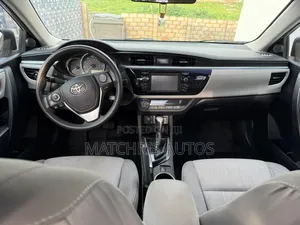 Toyota Corolla 2015 Silver