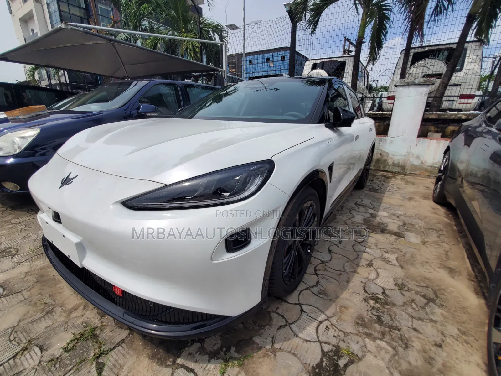 Arcfox Alpha-S 2024 White