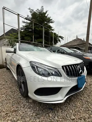 Mercedes-Benz E400 2017 White