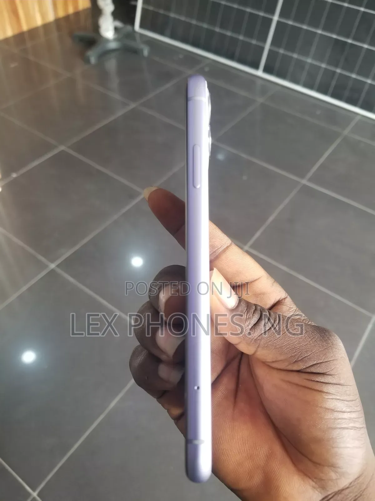 Apple iPhone 11 64 GB Purple