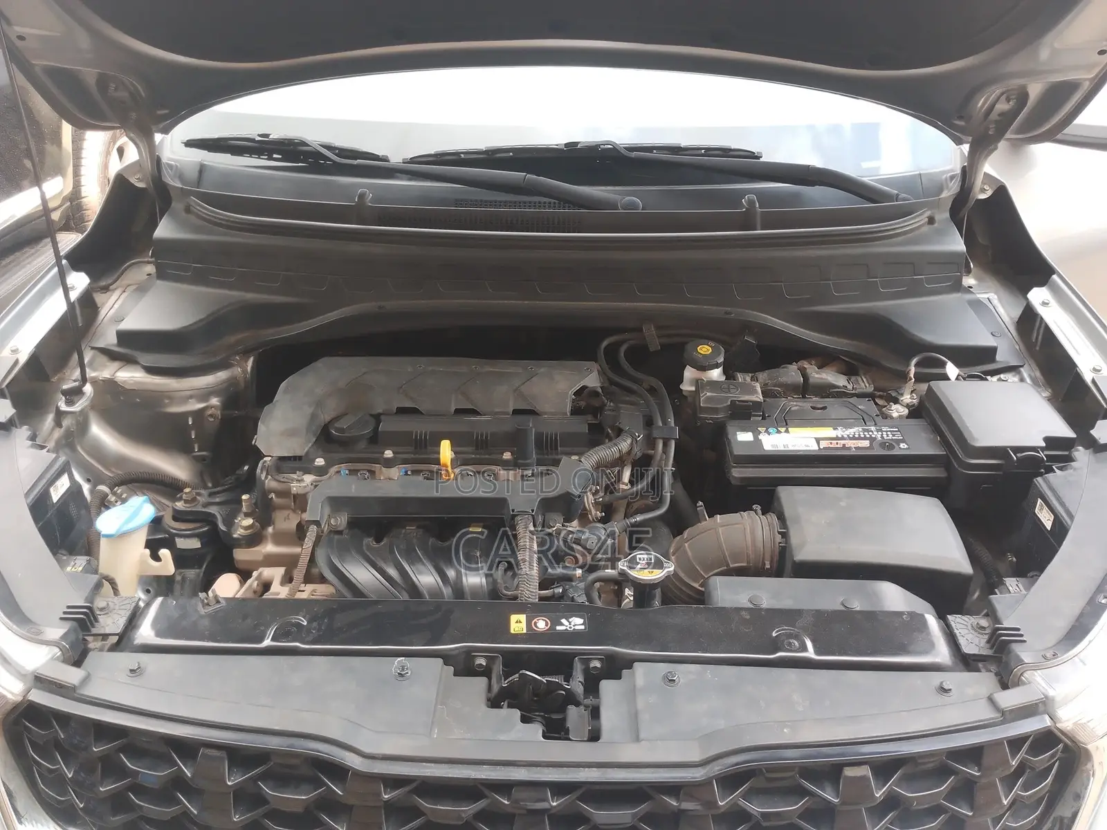 Kia Sonet 2023 Gray