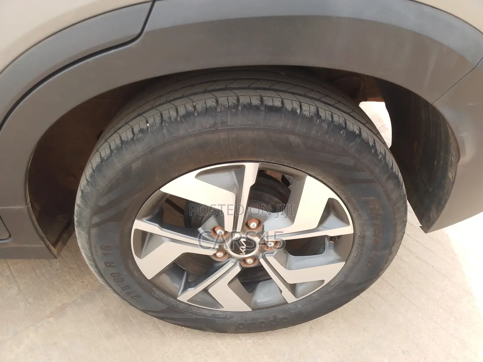 Kia Sonet 2023 Gray