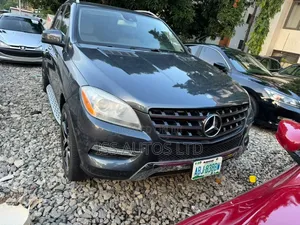 Mercedes-Benz M Class ML 350 4Matic 2012 Blue