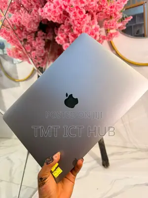 Laptop Apple MacBook Pro 2020 8GB Apple M1 Pro SSD 512GB
