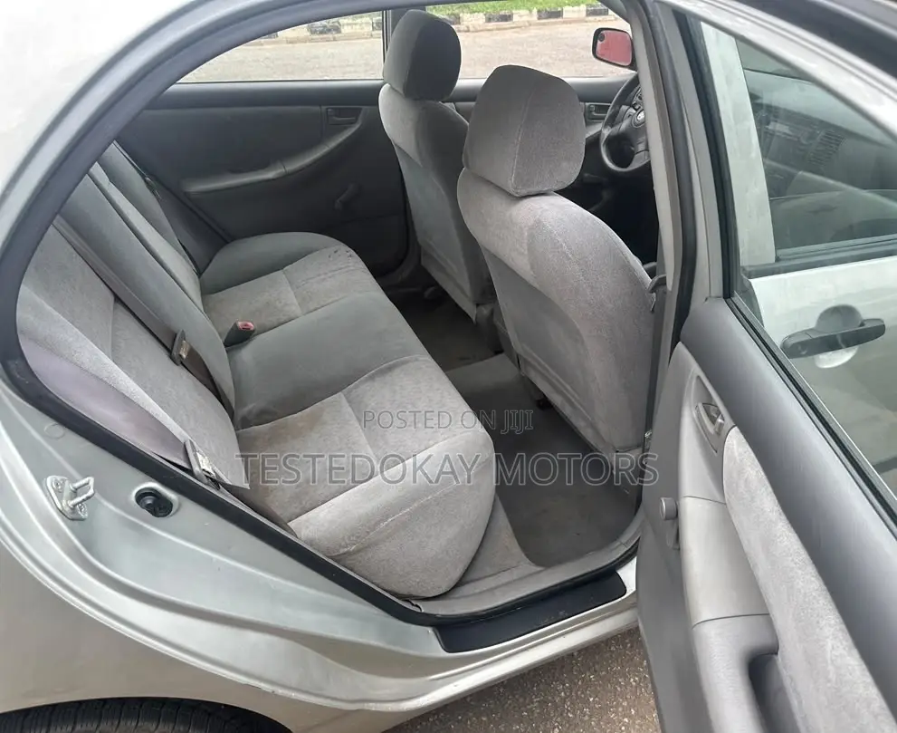 Toyota Corolla Sedan Automatic 2003 Silver
