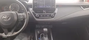 Toyota Corolla L 2021 White