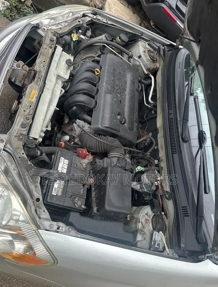 Toyota Corolla Sedan Automatic 2003 Silver