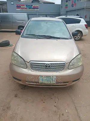 Toyota Corolla 2006 Gold