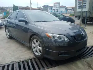 Toyota Camry 2008 Gray
