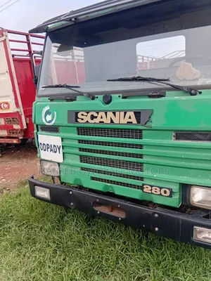 Scania Tractor Head 1998 Green