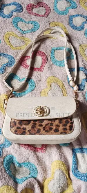 A Classy Bag With a Little Touch of Animal Skin