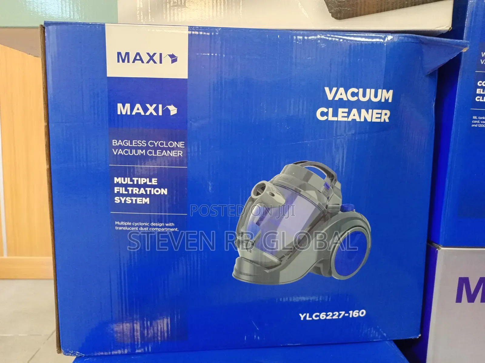 Maxi 2.5l Bagless Vacuum Cleaner | Ylc6227