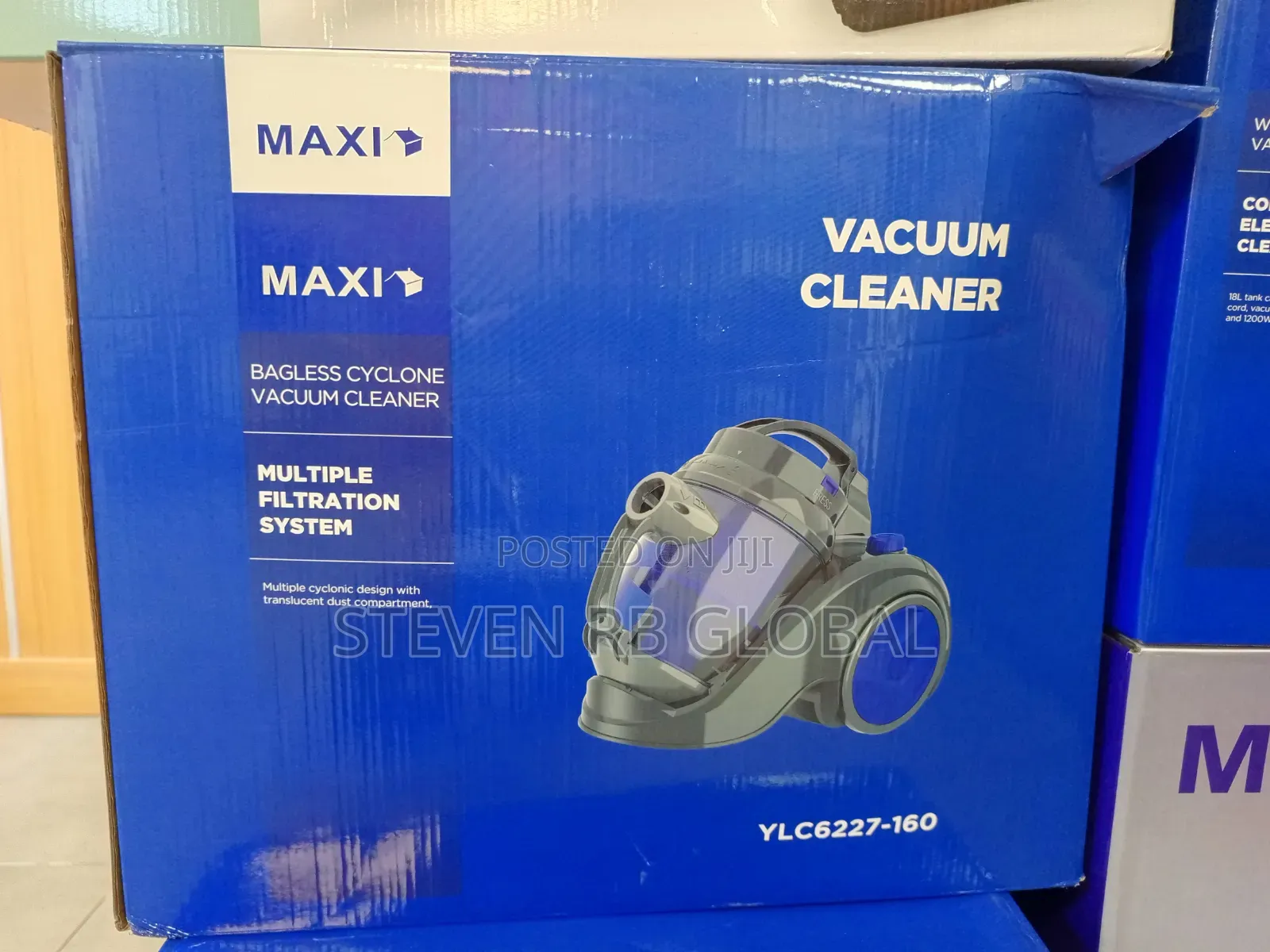 Maxi 2.5l Bagless Vacuum Cleaner | Ylc6227
