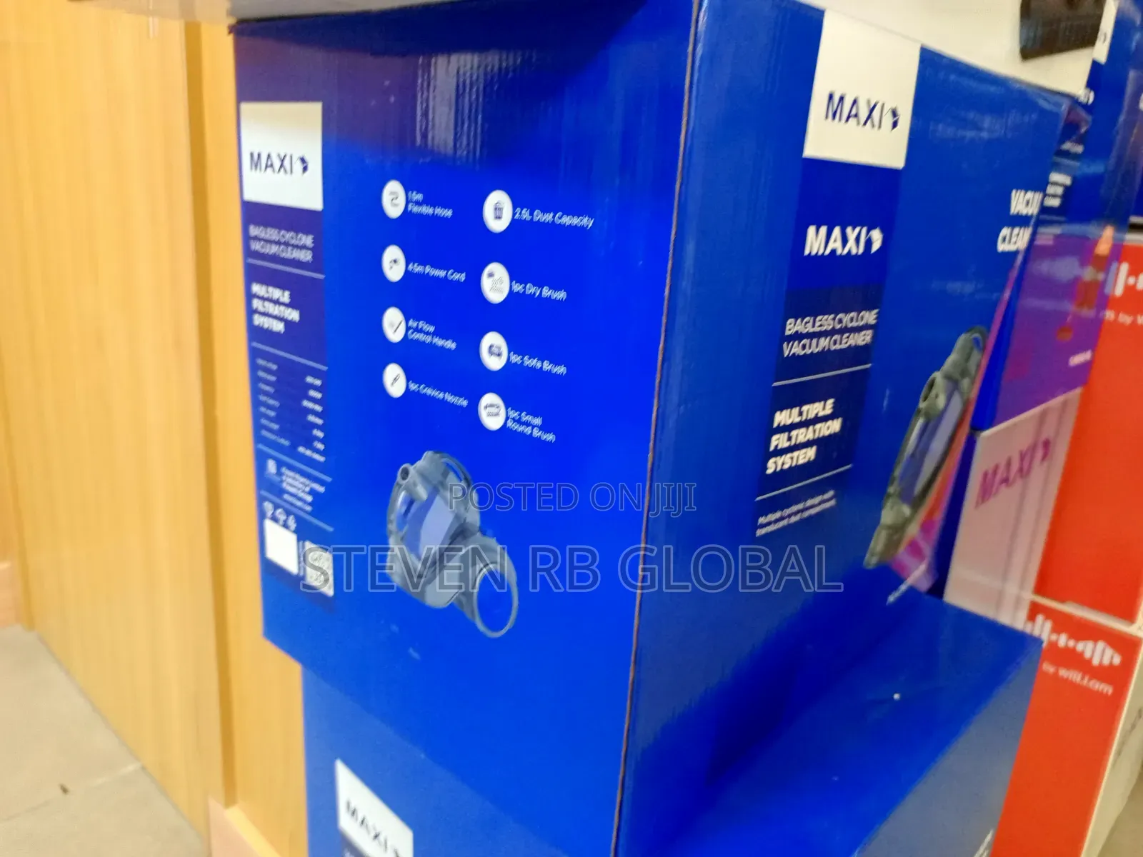 Maxi 2.5l Bagless Vacuum Cleaner | Ylc6227