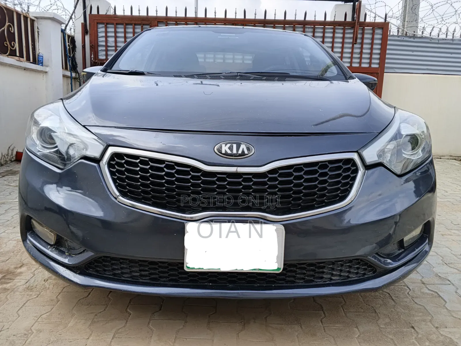 Kia Cerato 2015 Gray