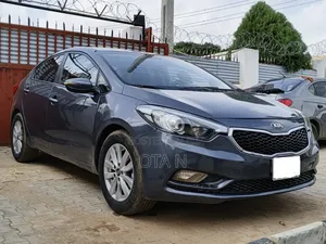Kia Cerato 2015 Gray