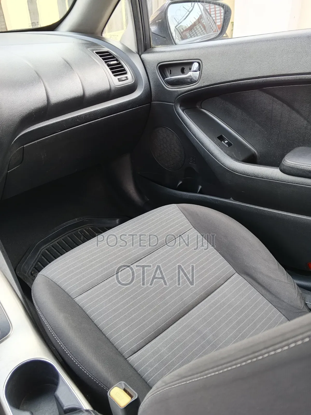 Kia Cerato 2015 Gray