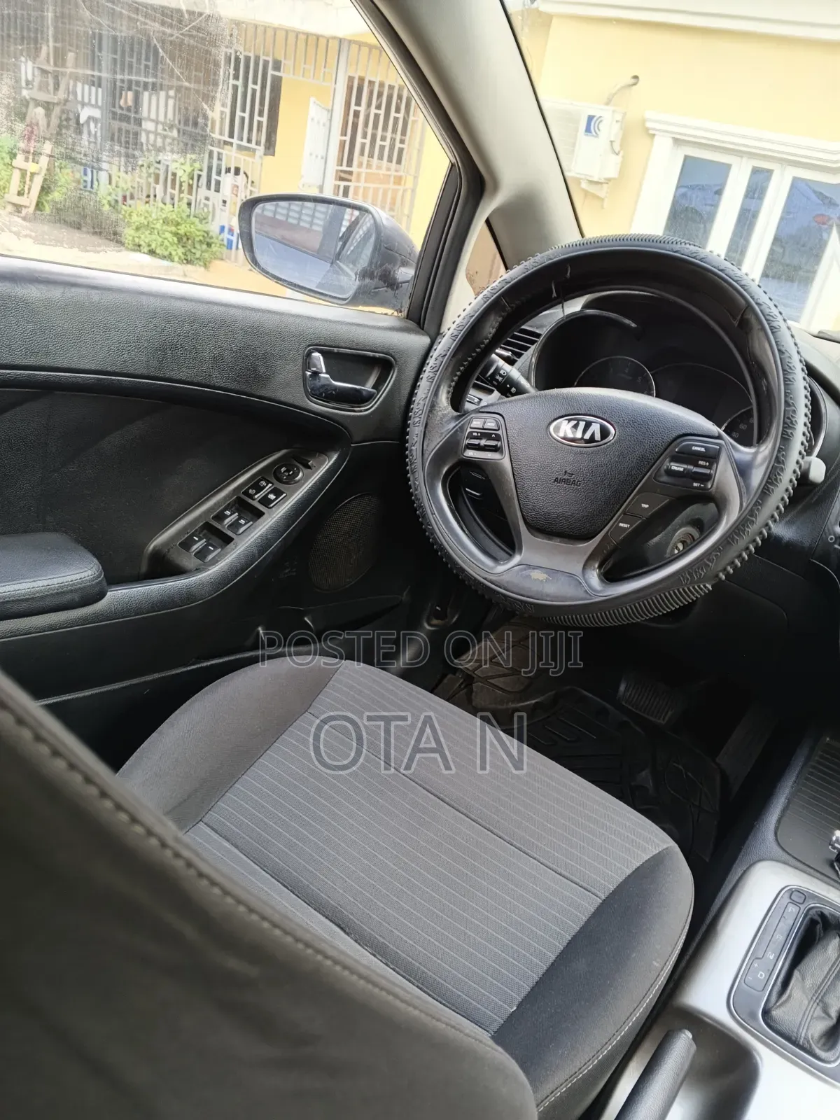 Kia Cerato 2015 Gray