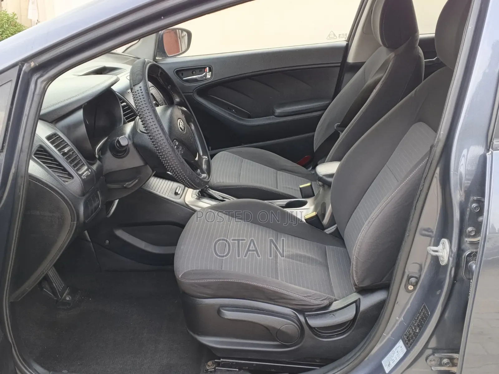 Kia Cerato 2015 Gray