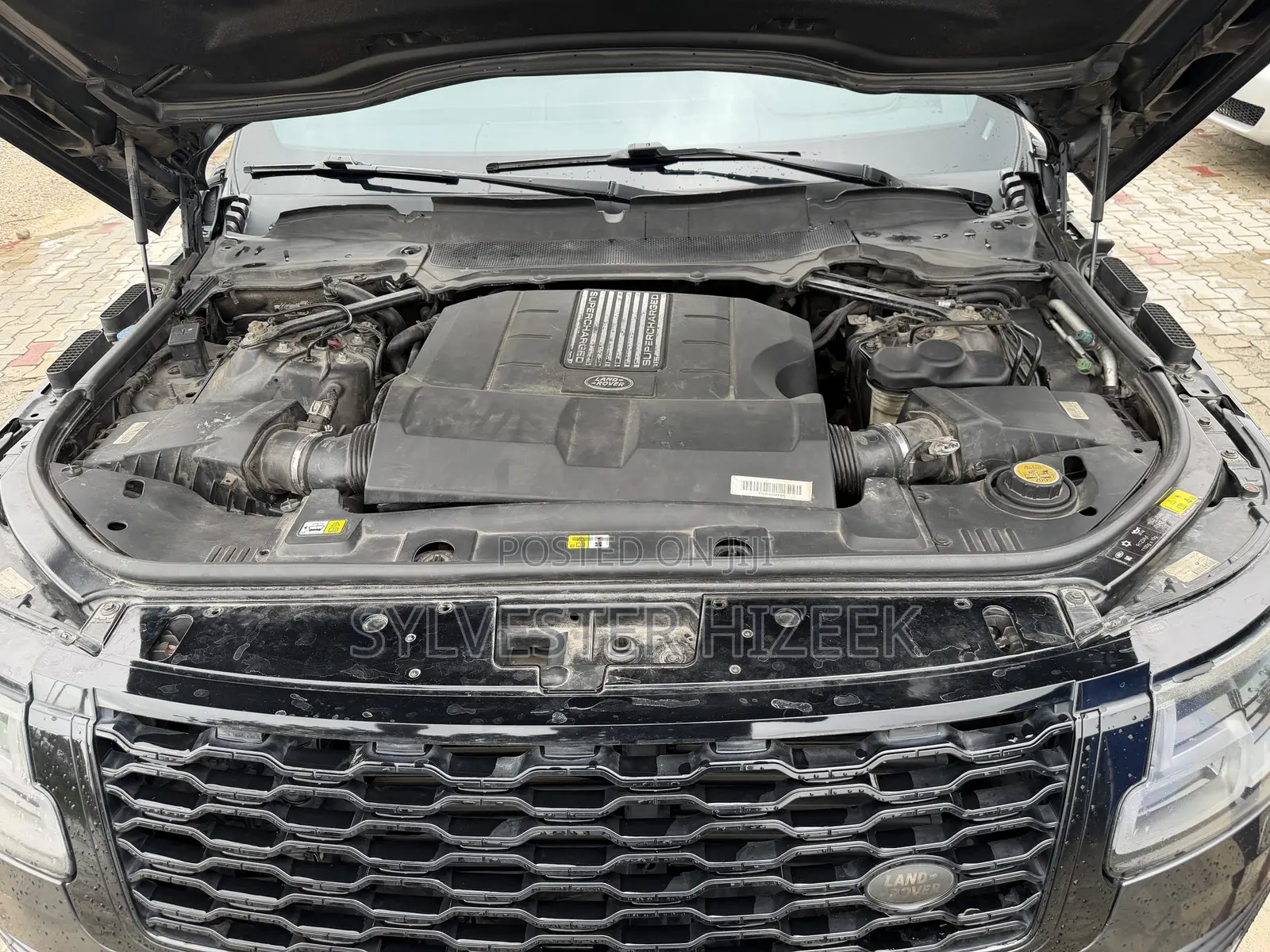 Land Rover Range Rover Vogue 2018 Black