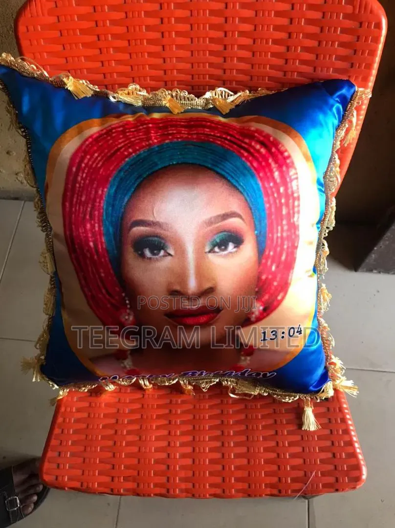 Custom Bags Throw Pillow Printing Services
