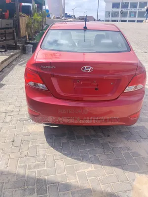 Hyundai Accent 2017 Red