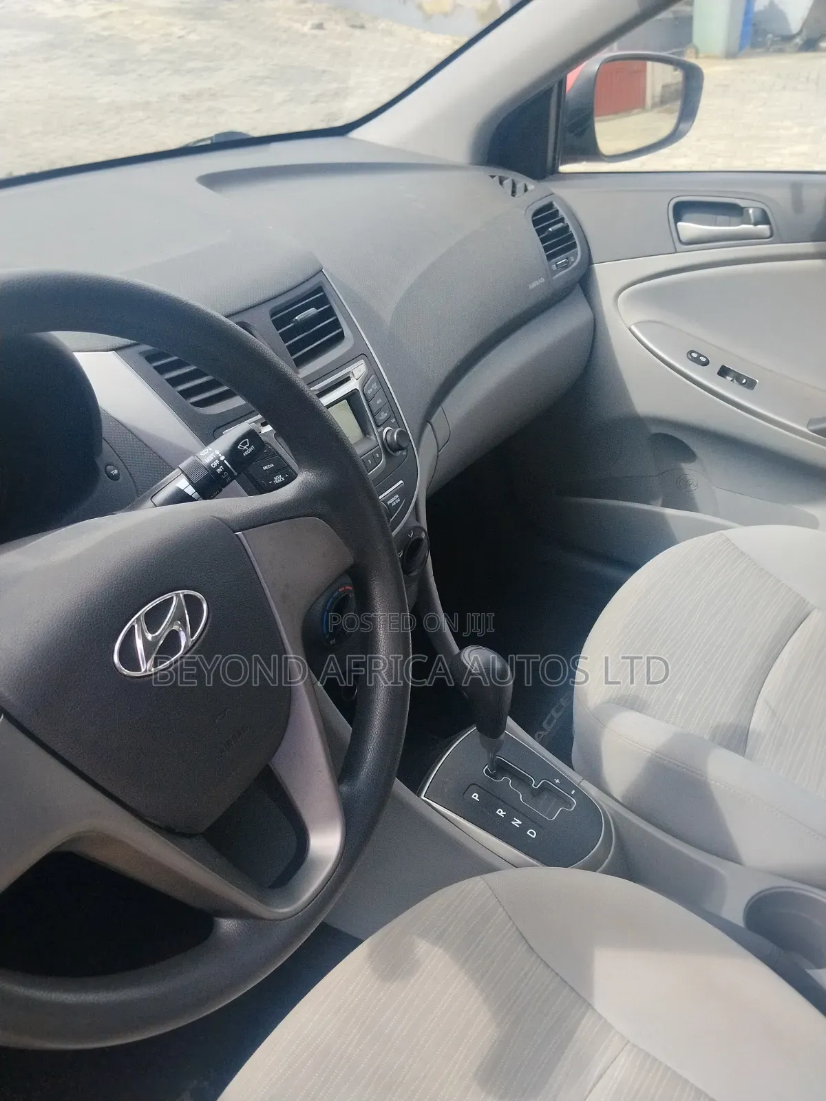 Hyundai Accent 2017 Red