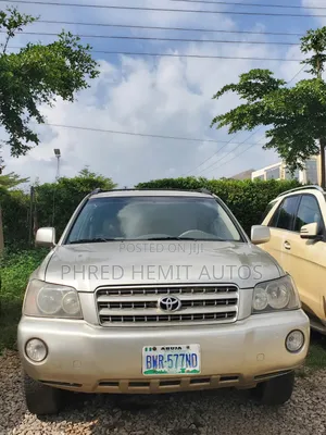 Toyota Highlander 2003 Gold