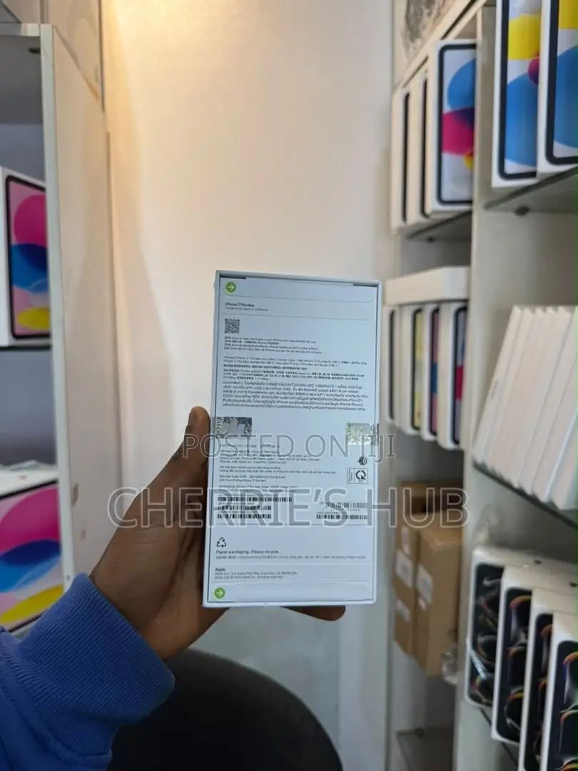 New Apple iPhone 17 Pro Max 256 GB Silver
