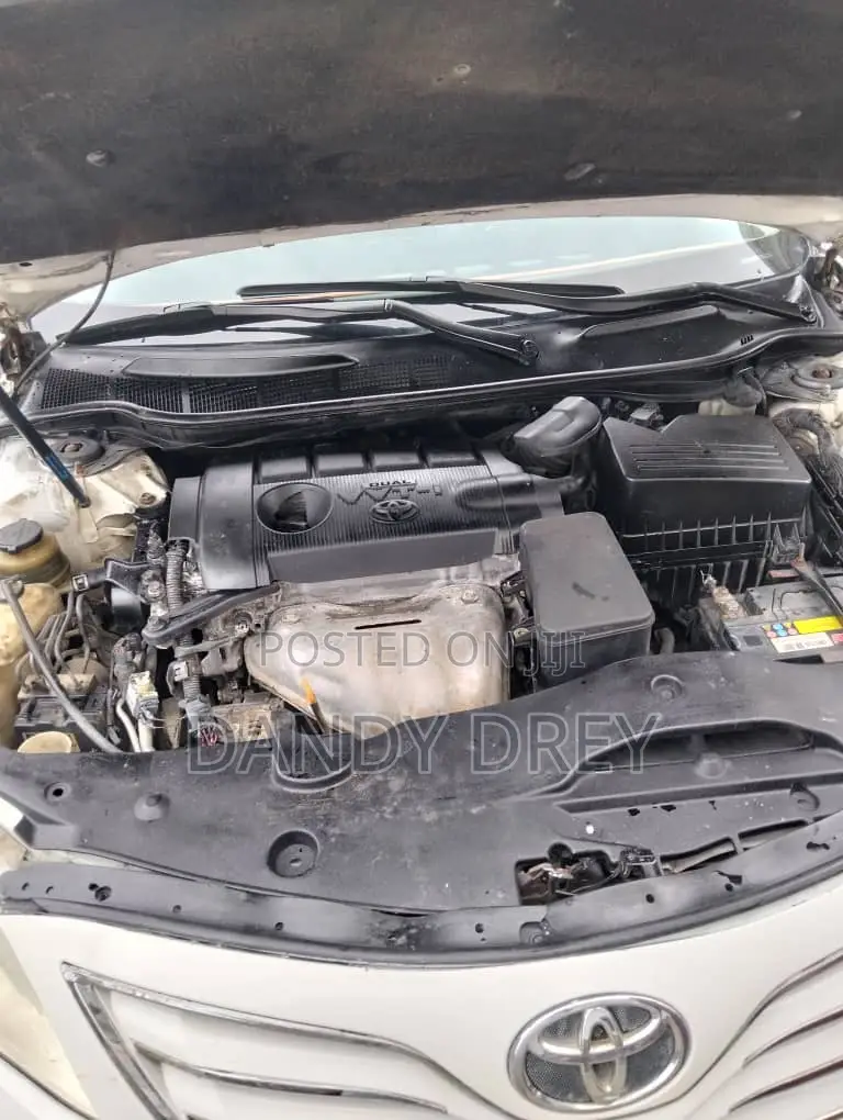 Toyota Camry 2010 White