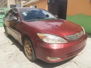 Toyota Camry 2004 Red