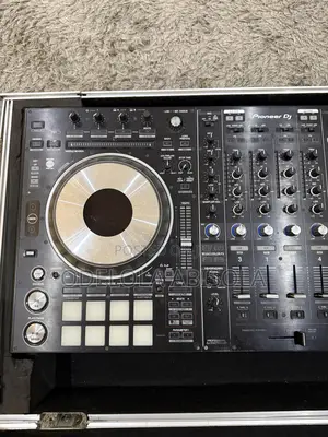 DDJ Sz2 Controller