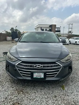 Hyundai Elantra Value Edition Sedan FWD (1.8L 4cyl 6A) 2016 Gray
