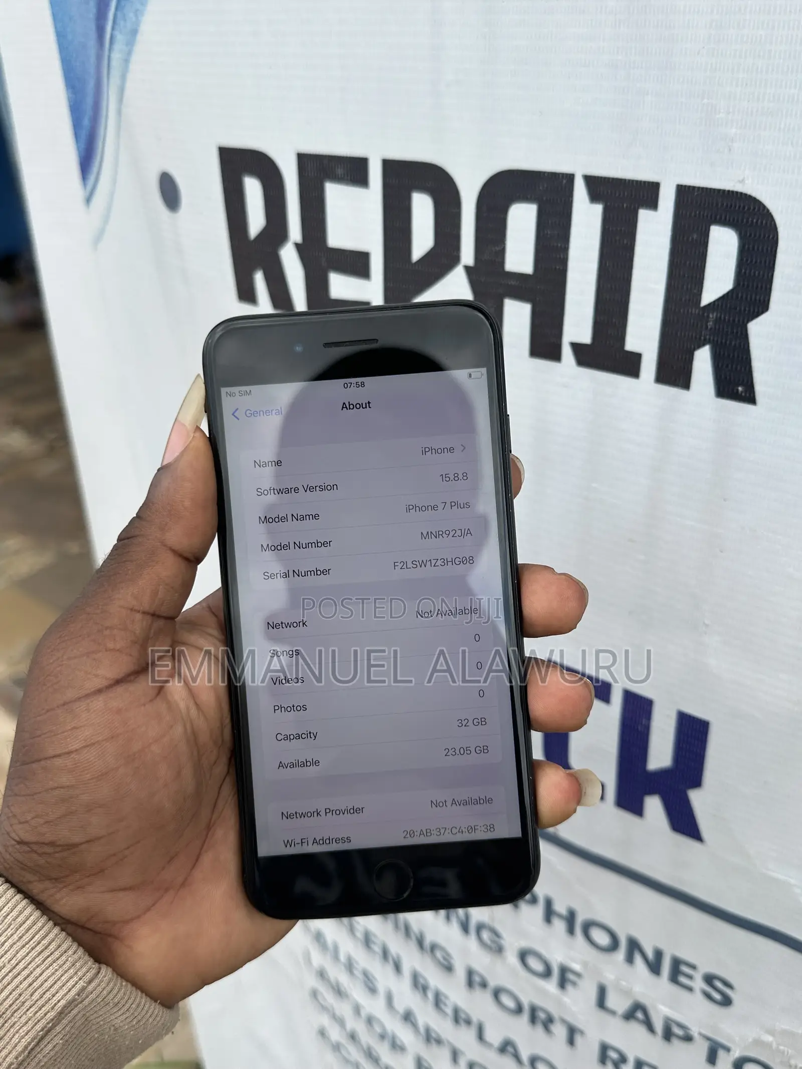 Apple iPhone 7 Plus 32 GB Black