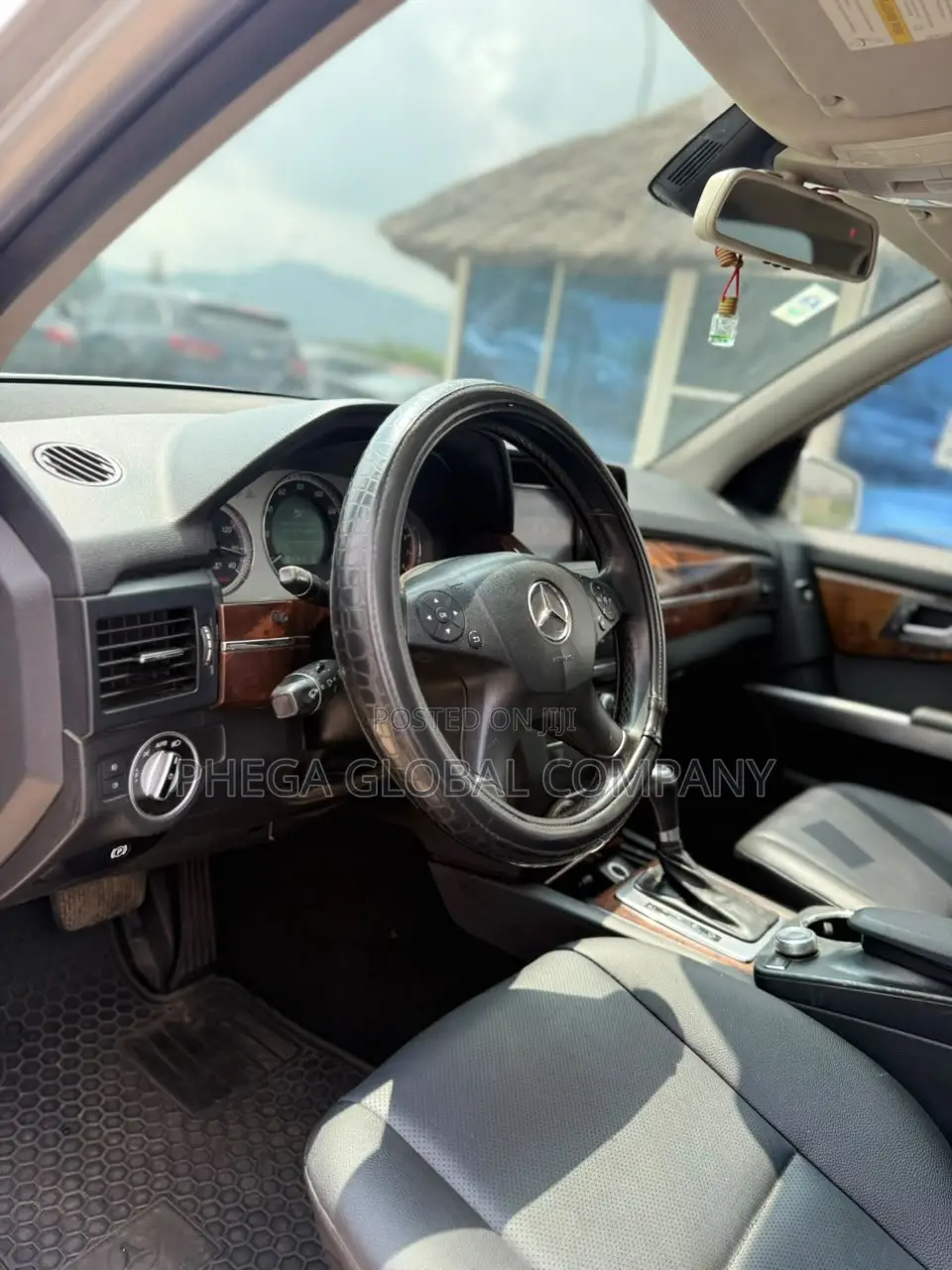Mercedes-Benz GLK-Class 350 2010 Silver