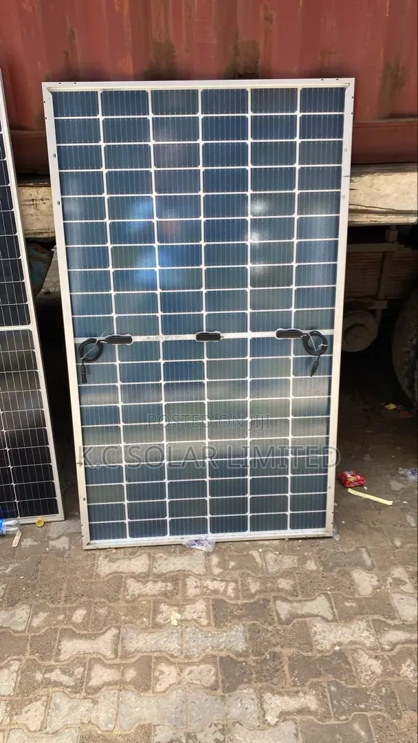 450w Half-Cut Jinko Panel