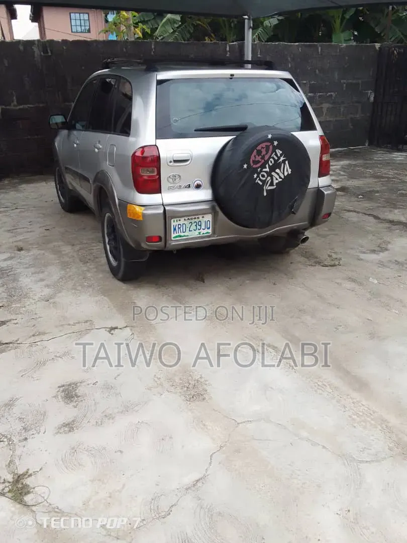 Toyota RAV4 2005 Silver
