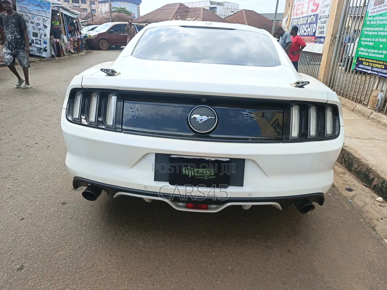 Ford Mustang 2017 White