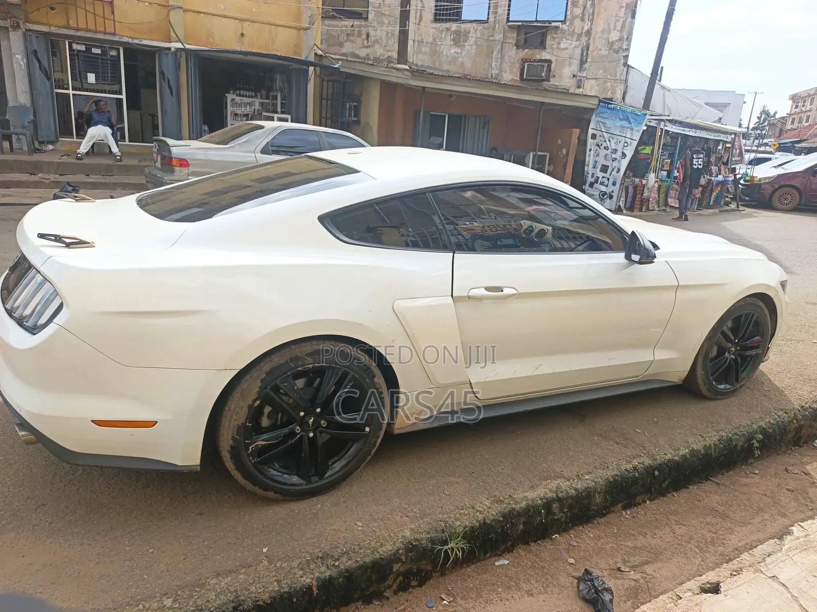 Ford Mustang 2017 White