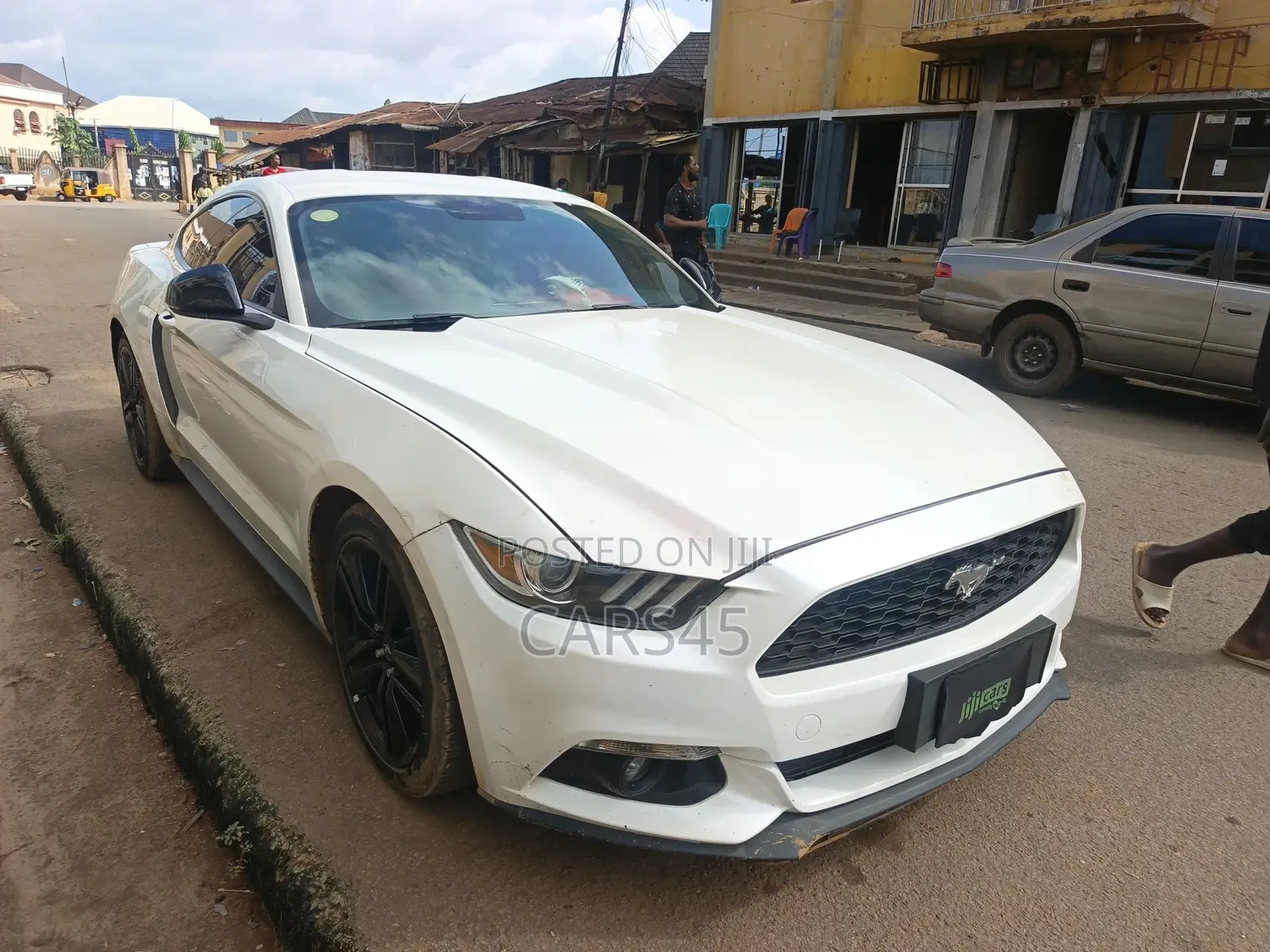 Ford Mustang 2017 White