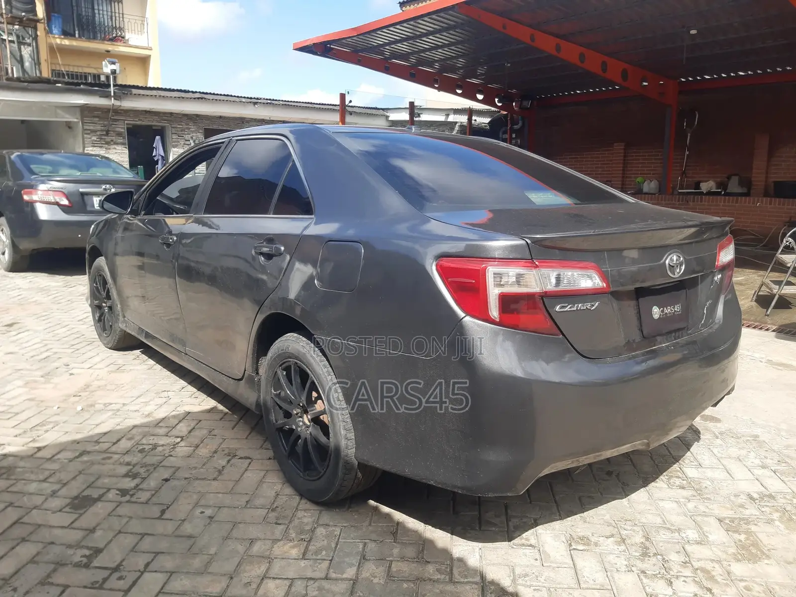 Toyota Camry 2012 Gray