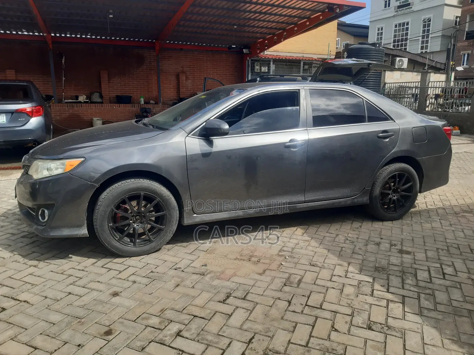 Toyota Camry 2012 Gray