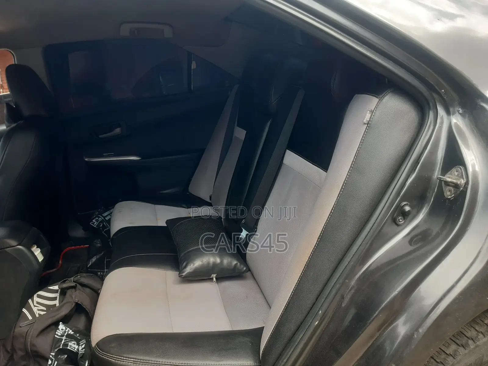Toyota Camry 2012 Gray