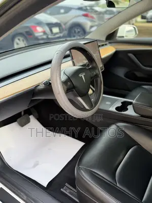Tesla Model 3 P75D kWh Performance 2022 White