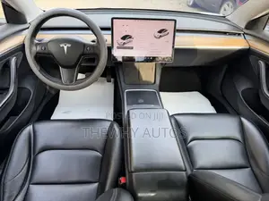 Tesla Model 3 P75D kWh Performance 2022 White