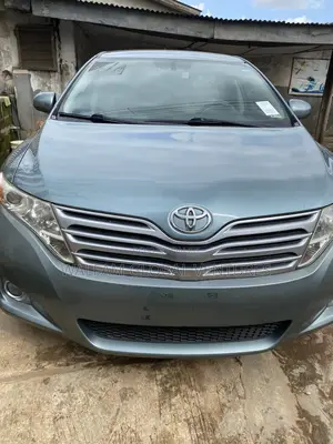 Toyota Venza 2010 Green
